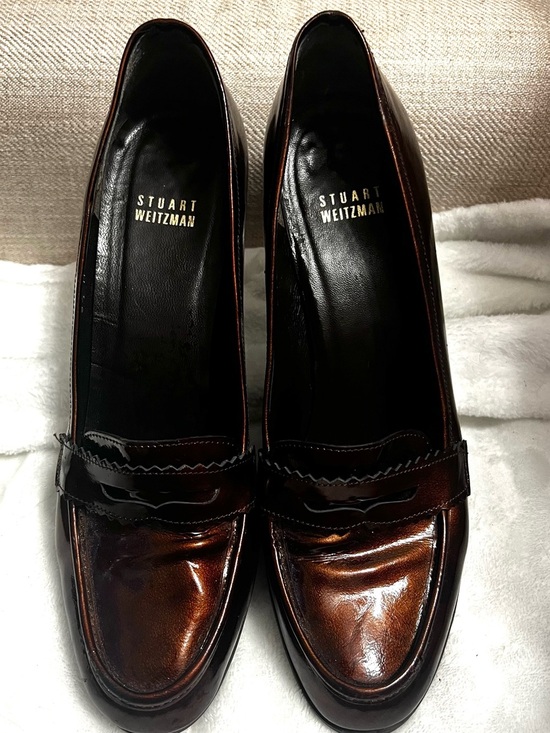Stuart Weitzman Shoes - Stuart Weitzman Patent Leather Tortoise
Loafer Heel